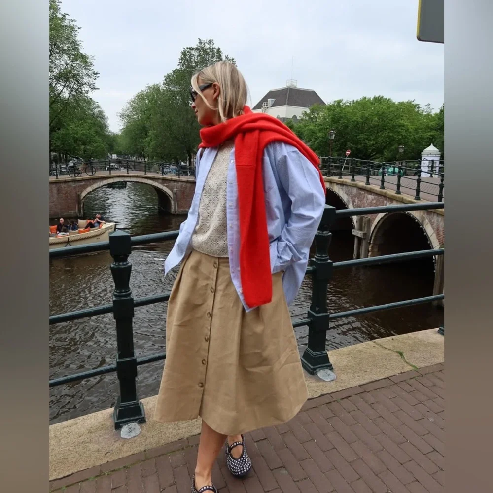 Sézane Oksana Midi Skirt – NWT – Size US 4 / EU 36- beige - Picture 4 of 11